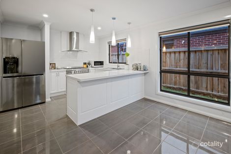Property photo of 3 Papas View Wyndham Vale VIC 3024