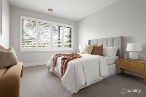 Property photo of 144A Ashburn Grove Ashburton VIC 3147