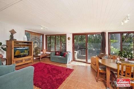 Property photo of 20 Sandstone Crescent Lennox Head NSW 2478