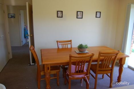 Property photo of 1 Fernhill Avenue Hamlyn Terrace NSW 2259