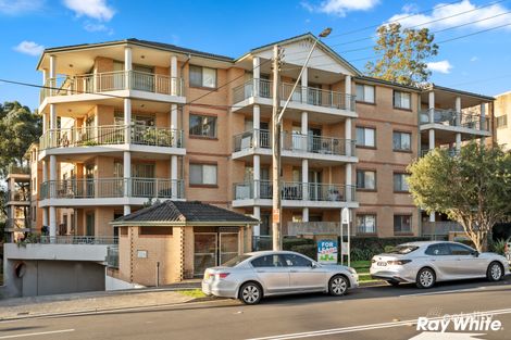 Property photo of 21/11-13 Fourth Avenue Blacktown NSW 2148