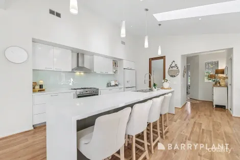 Property photo of 3 Crisp Street Clyde North VIC 3978