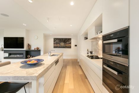 Property photo of 9/1 Irving Road Toorak VIC 3142