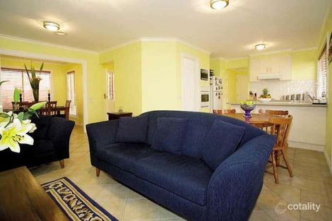 Property photo of 10 Parkview Crescent Hampton East VIC 3188