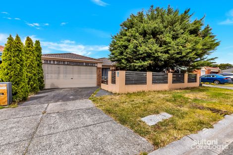 Property photo of 5 Mariner Close Cranbourne North VIC 3977