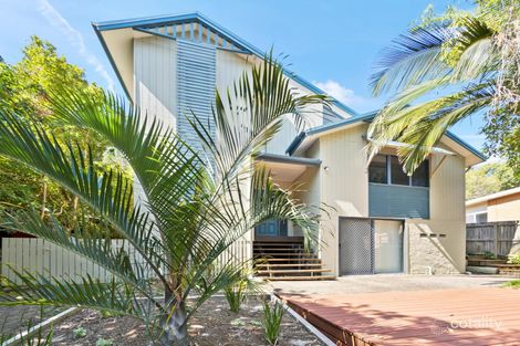 Property photo of 15 Bigoon Road Point Lookout QLD 4183