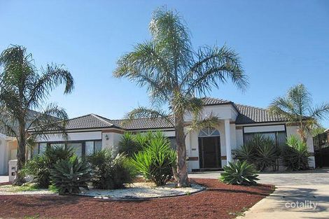 72 Robertsons Rd, Taylors Lakes, VIC 3038