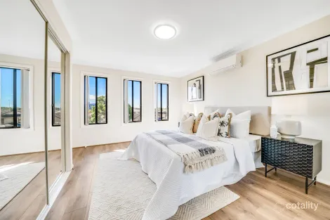 Property photo of 41 Perseus Circuit Kellyville NSW 2155