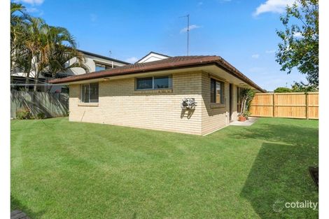 Property photo of 2/7 Bali Avenue Palm Beach QLD 4221