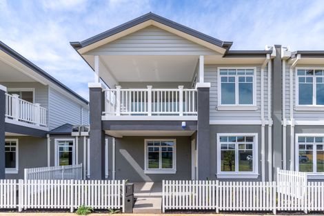 9 Peatland Walk, Werribee, VIC 3030