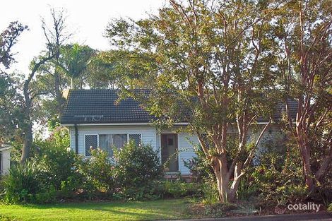 135 Seville St, Fairfield East, NSW 2165