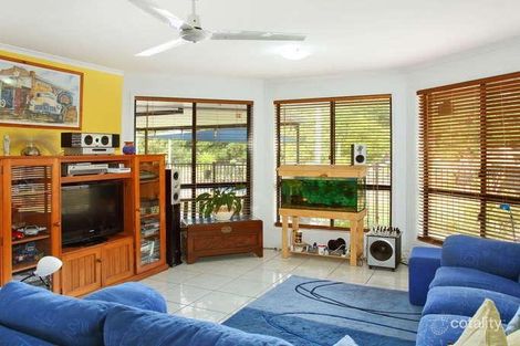 Property photo of 27 Forsyth Place Mooloolah Valley QLD 4553