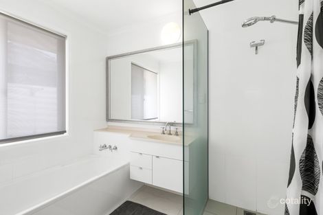 Property photo of 12 Curacao Place Clear Island Waters QLD 4226