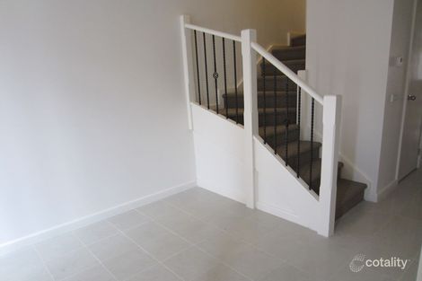 Property photo of 18/4 Young Road Hallam VIC 3803