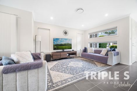 Property photo of 26 Stone Mason Drive Norwest NSW 2153