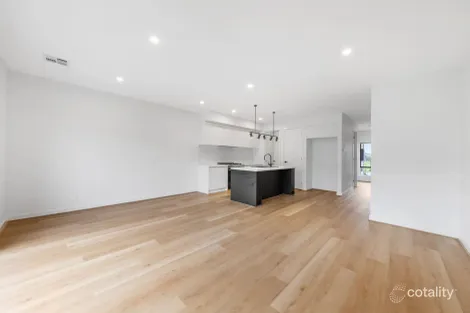 50 Verbena Bvd, Clyde, VIC 3978