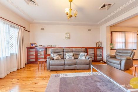 Property photo of 2 Cardiff Road New Lambton Heights NSW 2305