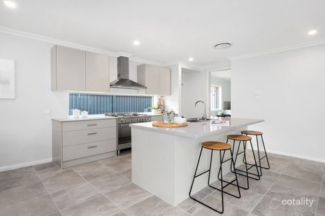 Property photo of 24 Versace Crescent Melonba NSW 2765