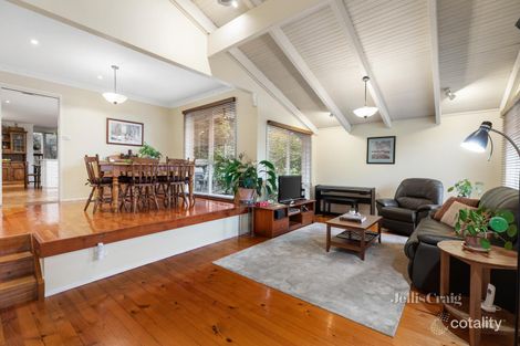 Property photo of 64 Milborne Crescent Eltham VIC 3095