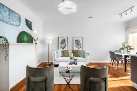 2/19 Hartwood St, Kew East, VIC 3102