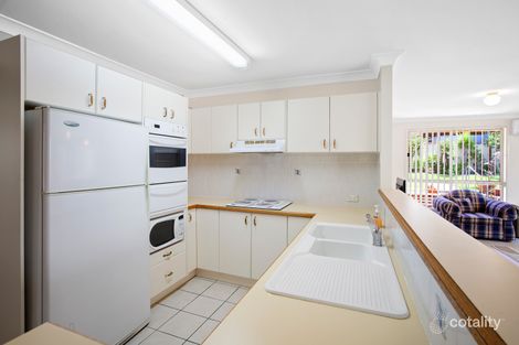 Property photo of 17 Brooke Avenue Killarney Vale NSW 2261