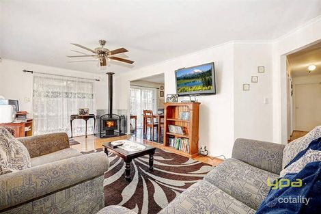Property photo of 12 Magnolia Boulevard Meadow Heights VIC 3048