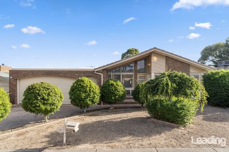 27 Marjorie Ave, Sunbury, VIC 3429