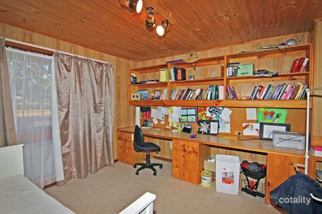 Property photo of 21 Duval Street Armidale NSW 2350