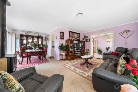 Property photo of 58 Carramar Drive Frankston VIC 3199