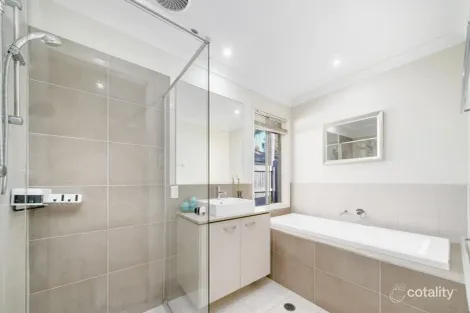 Property photo of 8 Ginger Crescent Griffin QLD 4503