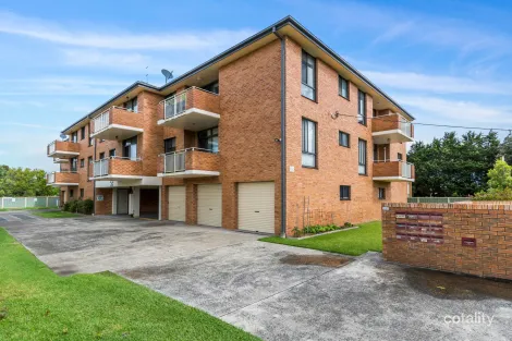 Property photo of 8/11-13 Murranar Road Towradgi NSW 2518