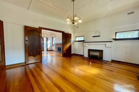 Property photo of 4 Somerset Road Glen Iris VIC 3146
