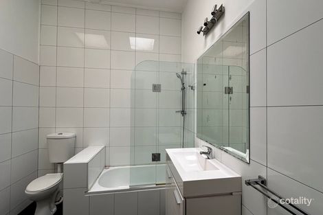 Property photo of 2/21 Watts Street Box Hill VIC 3128