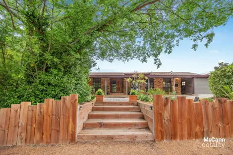 Property photo of 26 Fincham Crescent Wanniassa ACT 2903