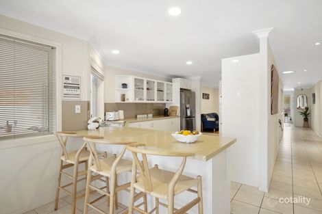 Property photo of 225 Markeri Street Mermaid Waters QLD 4218