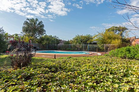 Property photo of 102 Thomas Street Queens Park WA 6107