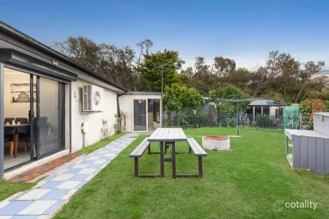 Property photo of 8 Iris Close Tootgarook VIC 3941