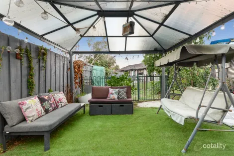 Property photo of 8 Iris Close Tootgarook VIC 3941