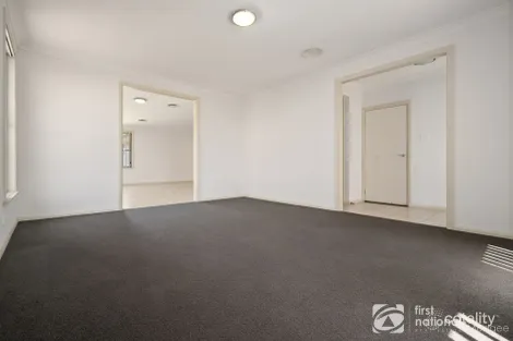 Property photo of 10 Hennessy Place Mudgee NSW 2850