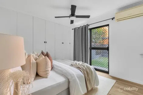 Property photo of 1/20 Alpha Street Taringa QLD 4068