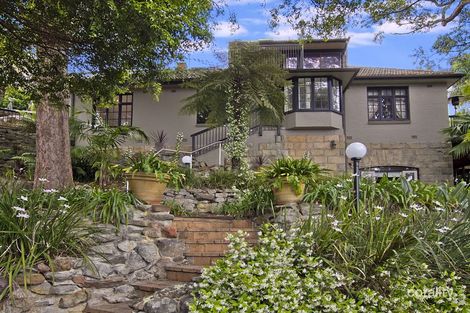 Property photo of 38 Kameruka Road Northbridge NSW 2063
