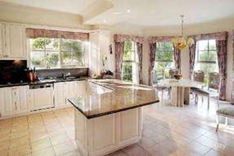 Property photo of 31 Dean Street Kew VIC 3101