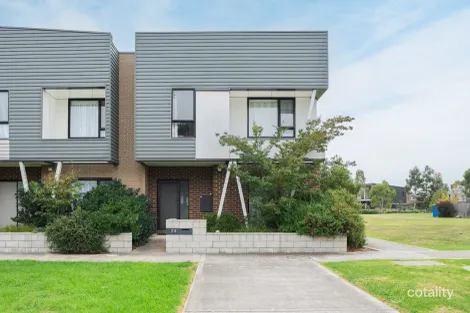 24 Clarendon St, Avondale Heights, VIC 3034