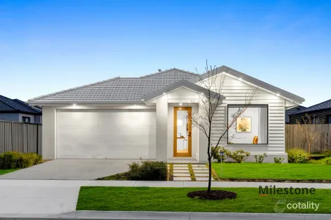 Property photo of 18 Prose Street Clyde North VIC 3978