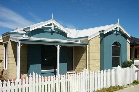 11 Haven Way, Atwell, WA 6164