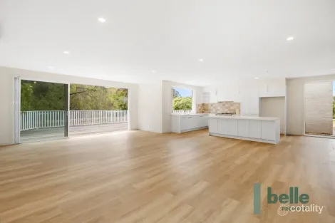 Property photo of 1 Wondaree Street Rye VIC 3941