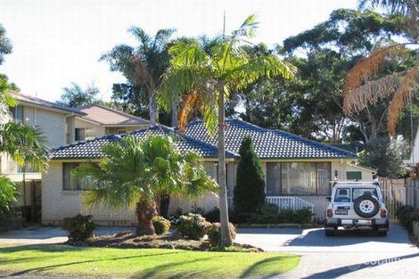 1 Winifred Ave, Umina Beach, NSW 2257