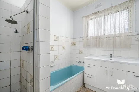 Property photo of 14 Peters Street Airport West VIC 3042