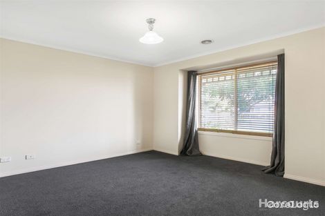 Property photo of 4 Hayley Way Narre Warren South VIC 3805