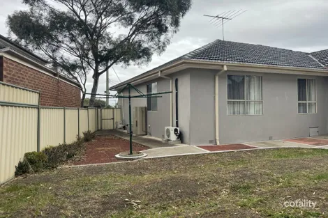 Property photo of 8 Oak Court Braybrook VIC 3019